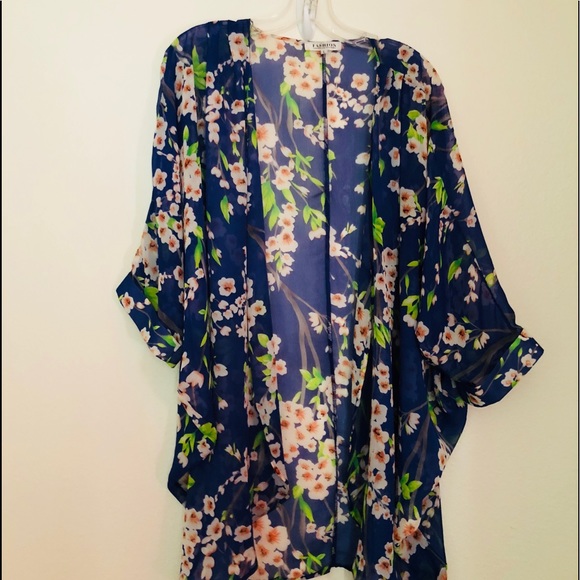 Cardigan blue flower print - Picture 2 of 7